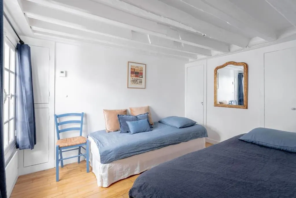 3 Rooms, View On Paris Roofs Chic & Cosy - 70 M2 Apartment