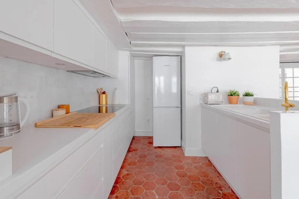 Apartment 3 Rooms, View On Paris Roofs Chic & Cosy - 70 M2