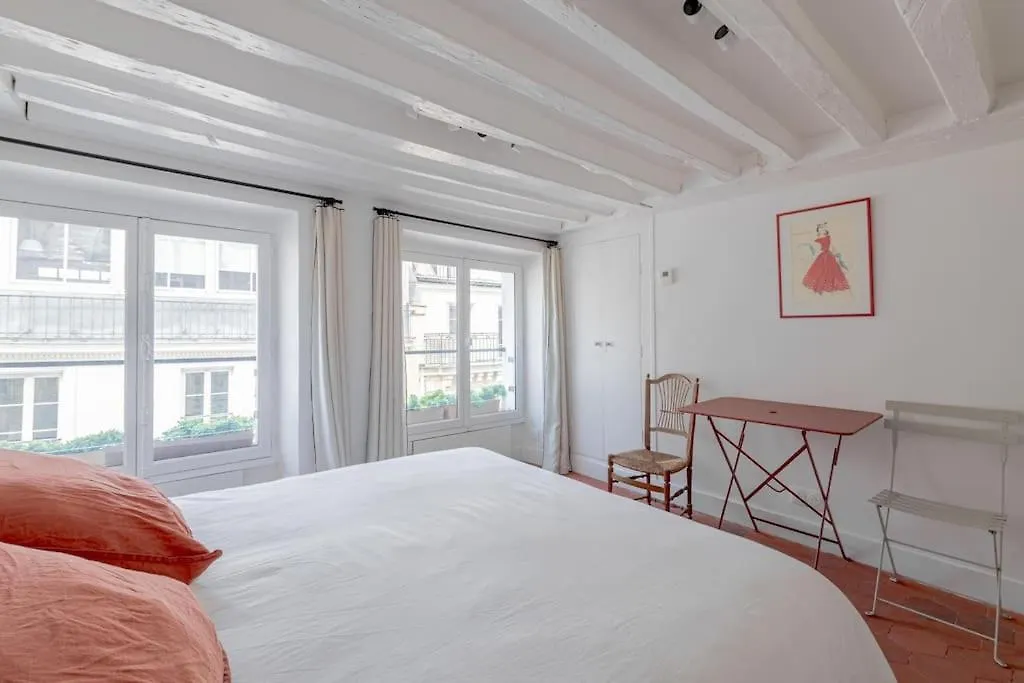 Apartment 3 Rooms, View On Paris Roofs Chic & Cosy - 70 M2 France